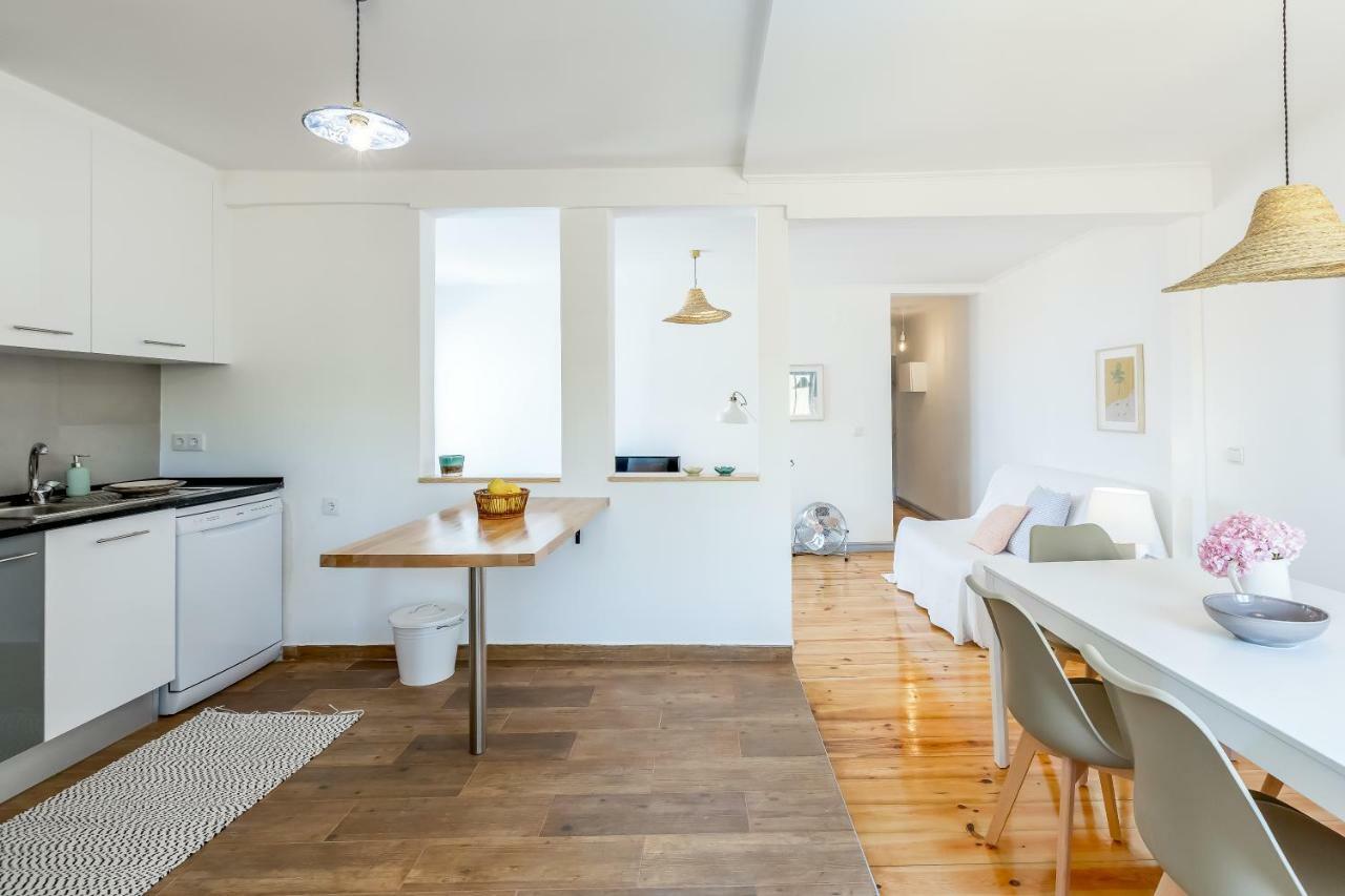 ליסבון Alfama, Bright And Spacious With Private Terrace, By Timecooler מראה חיצוני תמונה